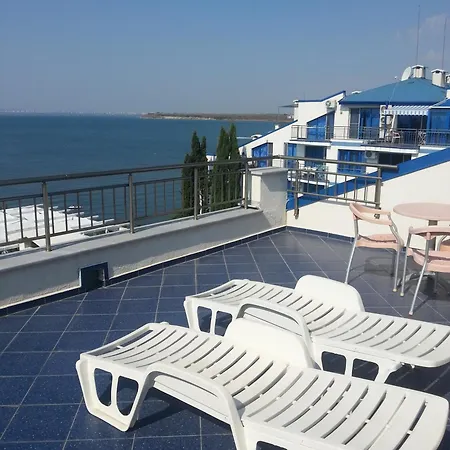 Апарт-отель Blue Bay Palace Complex Поморие