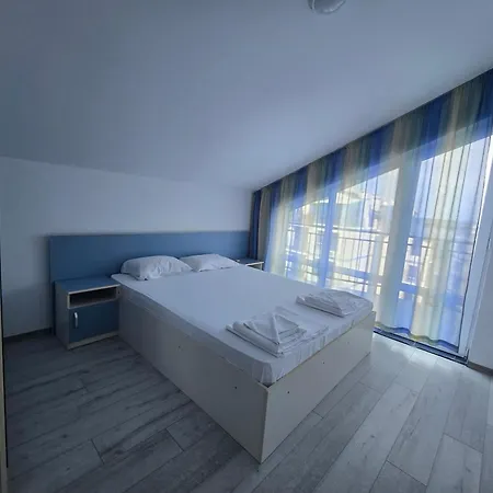 Blue Bay Palace Complex 2* ポモリエ