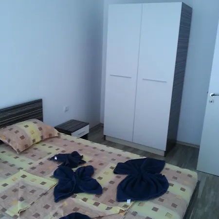 Blue Bay Palace Complex Apartmanhotel