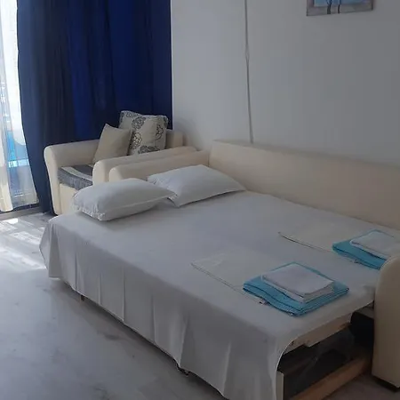 Апарт-отель Blue Bay Palace Complex 2*