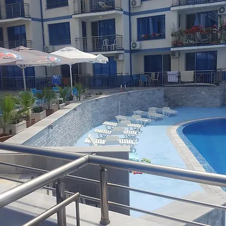 Апарт-отель Blue Bay Palace Complex Поморие