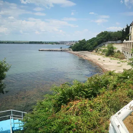 Blue Bay Palace Complex Поморие